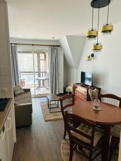 Appartement T2 avec piscine - 9