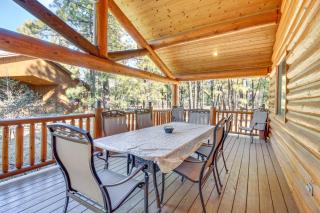 Fire Pit Cozy Winter Cabin, 45 Mi to Sunrise Park - 9