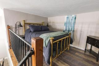 Ott's Oasis - 8
