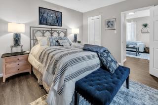 Serene Corner Cottage with Hot Tub home -  - 6