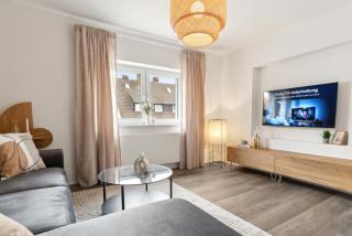 JUNE APARTMENTS I Design Highlight mit Café Bar - Detmold - 1