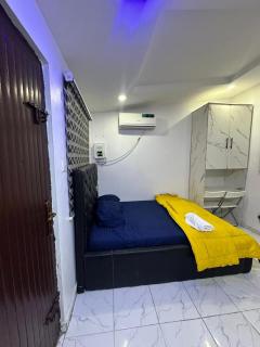 Private Serviced Studio Apartment At Aquaview estate Ogudu, AC, Not A Shared Apartment - Lagos - 6