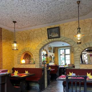 Pizzeria & Pension ETNA - Waren - 8