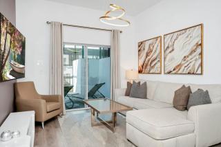 5BR Home with Private Pool Near Disney and Universal - 4