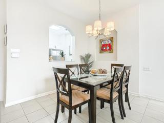 Windsor Hills Amazing 3BR Condo,Pool,Slides,Disney - 5