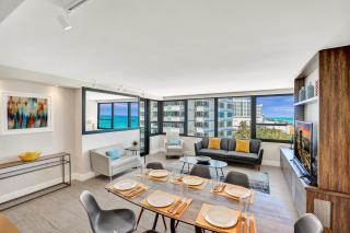 Luxury Condo with Resort Amenities Pools Gym and Sauna 804 - 1
