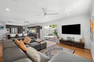 Bels Florida Family Getaway - Pool, WiFi, BBQ - Gold Coast - 7
