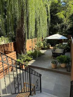 Luxury Oasis in Manhattan - 6