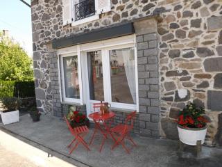 Charmante maison de village, 7pers, 4ch, Loupiac - Pléaux - 2
