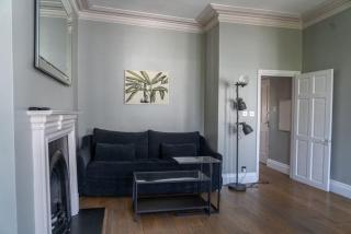 Modern Flat on charming Warwick Avenue - Londra - 2