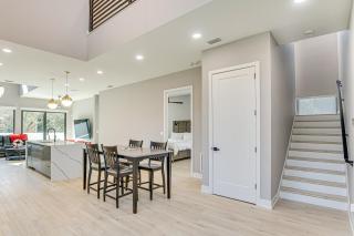 Walk to Shore Modern Stunner in Ormond Beach! - Ormond Beach - 5