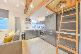 Central Two Bedroom Apartments St Albans By Central Stays Short Lets & Serviced Accommodation With Free Parking - 6 - St Albans - 5