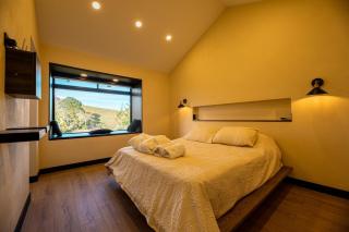 Modern Mountain Villa Ashei - San Antonio - 7