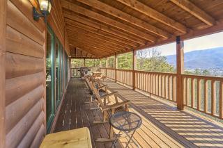 Pickleball & Panoramic Views - 8