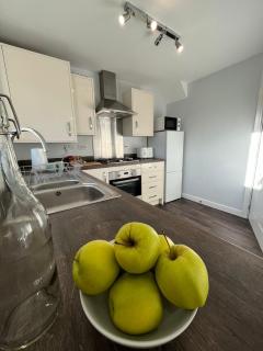 Modern 3 bed Semi-detached - Manchester - 7