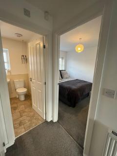 Modern 3 bed Semi-detached - Manchester - 4