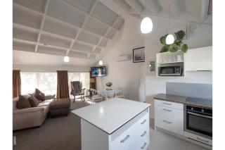 Tawa Retreat - Wellington Holiday Home - Wellington - 7