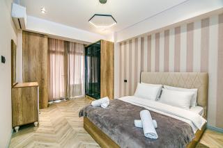 White Tower Apartment - Bakoe - 0