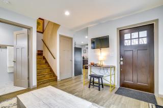 Seneca Lake Wine Trail Studio with Balcony and Views! - 4