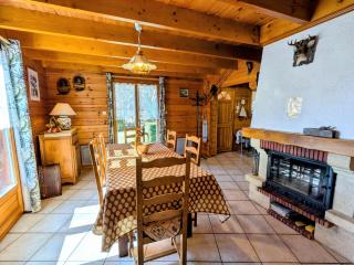 Chalet confortable avec 4 chambres, cheminée, grand terrain, proche pistes et lac - FR-1-589-107 - Le Ménil - 5