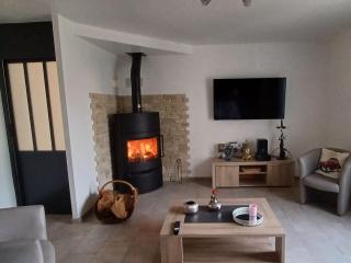 Maison rénovée 3 ch. avec grand jardin et véranda, proche commerces à Aizenay - FR-1-426-467 - Aizenay - 9