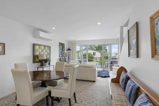 Andover Street Honey - 0