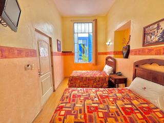 Hotel La Alhondiga - 1