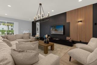 310-12-FD-Modern luxury with movie room - 7
