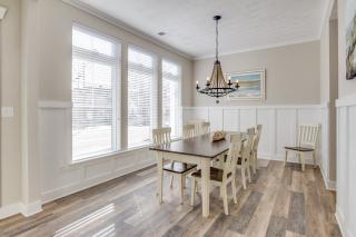 519 The Great Neck House - 3