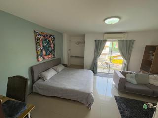 English owned Homestay and Yoga - Chalong - 0