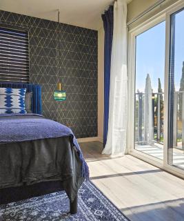 Forty First Place - Boutique Hostel - 2