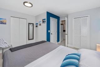 Ocean Breeze Home - Hollywood - 1