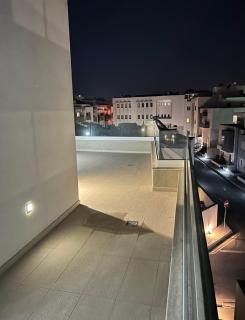 Central 3Story Villa with 3 Bedrooms 2 floor bed - Is-Swieqi - 7