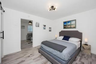 Luna Beach House - Hollywood - 9