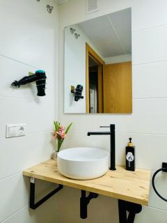 ABAT 1 Cool & Wide Flat next to the Cathedral - Valencia - 3