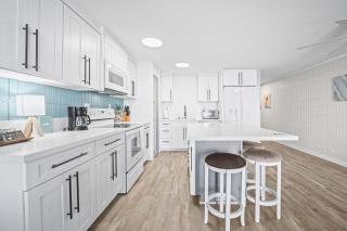 Beautiful Beachfront Condo - 1