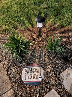 Lakeside cottage w/ 3 bed, 2 bath & spectacular view! - Lucas - 1