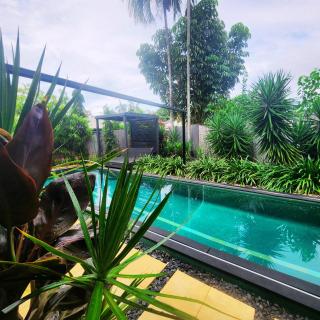 4 BDR Tropical Escape and Lap Pool - Casuarina - 6