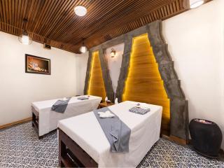 Cheata Residence - 1