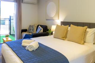 City-Fringe Gem Chic Studio in Prime Location - Christchurch - 2