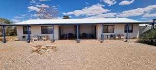Windana Cottages - Hawker - 9
