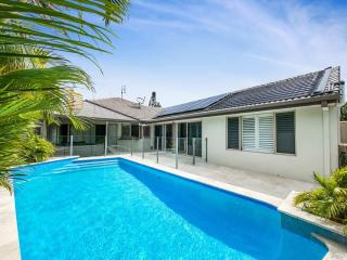 Bokarina Pool House - Relaxed Coastal Living - - 0