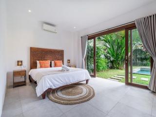 Modern 4BR Villa Canggu - Canggu - 1