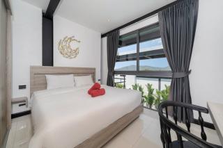New & Modern, Loft Style 4BR Villa Sunset Garden 3, 12m Salt Pool, just 10min drive Naiharn Beach - Ban Saiyuan (1) - 9