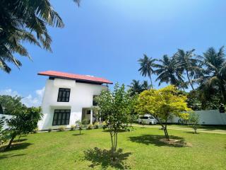 Curly Hostel Negombo - 9