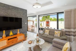 Balaclava Star, luxury 5BR villa with pool by IHR - 4