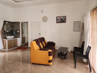 Uthuppan's HolidayHome - Ūdumbanshola - 6
