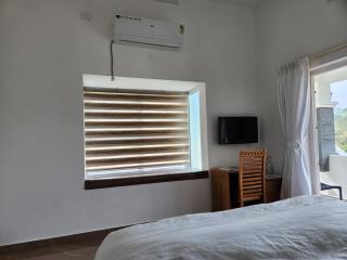 Uthuppan's HolidayHome - Ūdumbanshola - 3