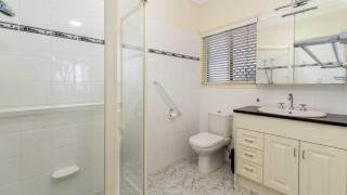 Bribie Beach View Retreat - Bellara - 2