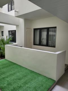 Elegant 1 bedroom apartment with close amenities - Quatre Bornes - 2